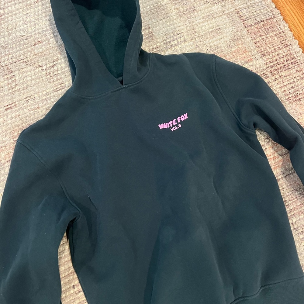 White Fox sweat set!!! Like New!!! Size Medium